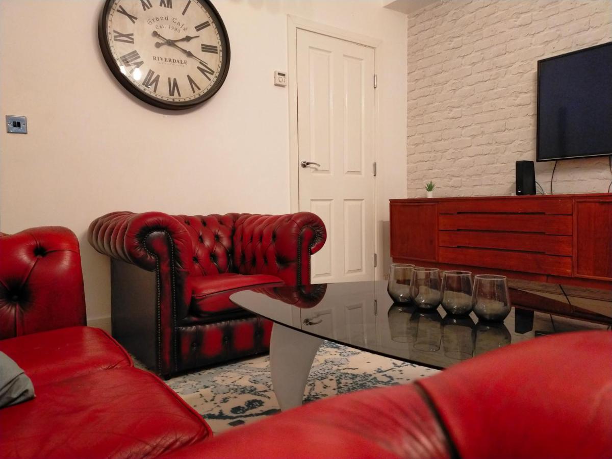 4 Bed Entire House - Heart Of The City - Near Sufc 셰필드 외부 사진